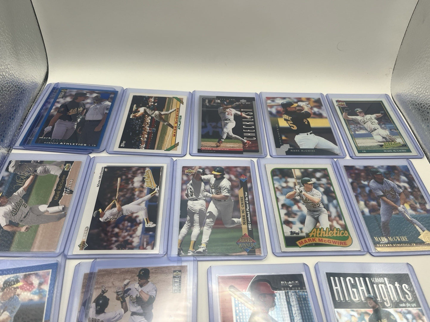 Mark McGwire Baseball Card Lot (37)
