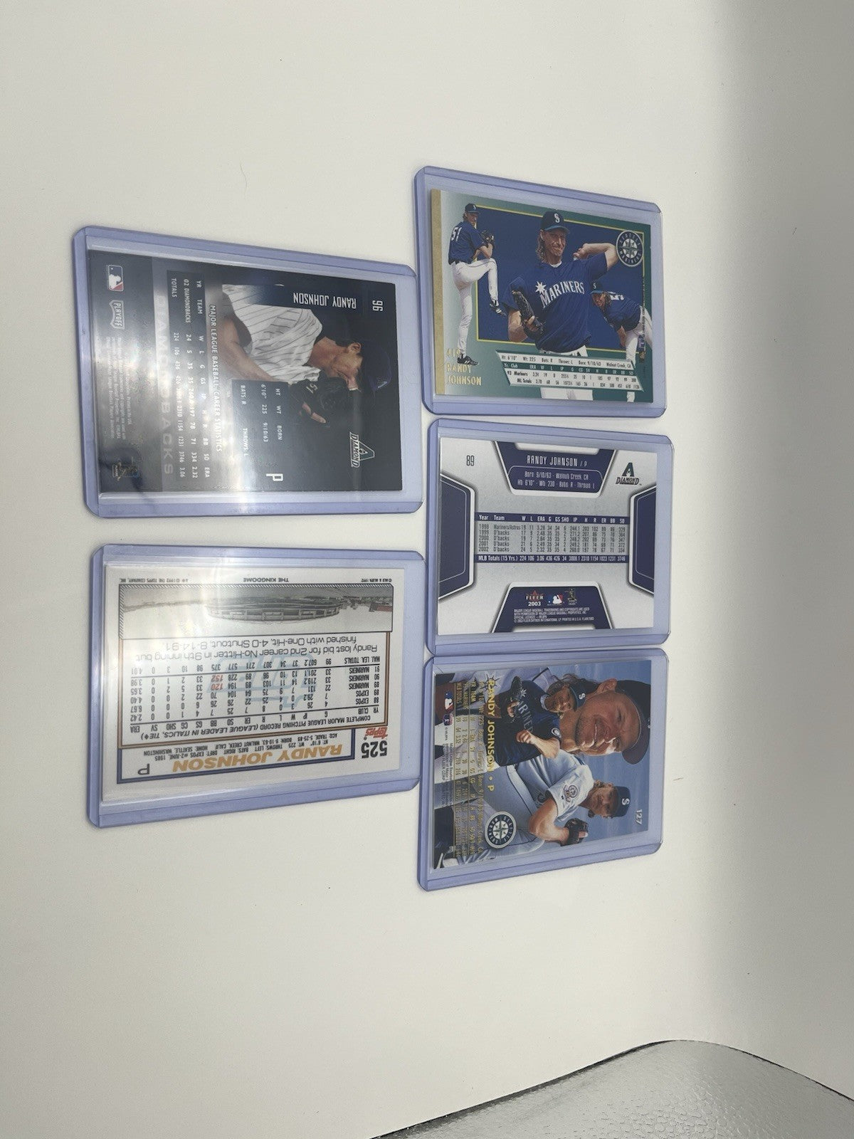 Randy Johnson Baseball Card Lot (18)