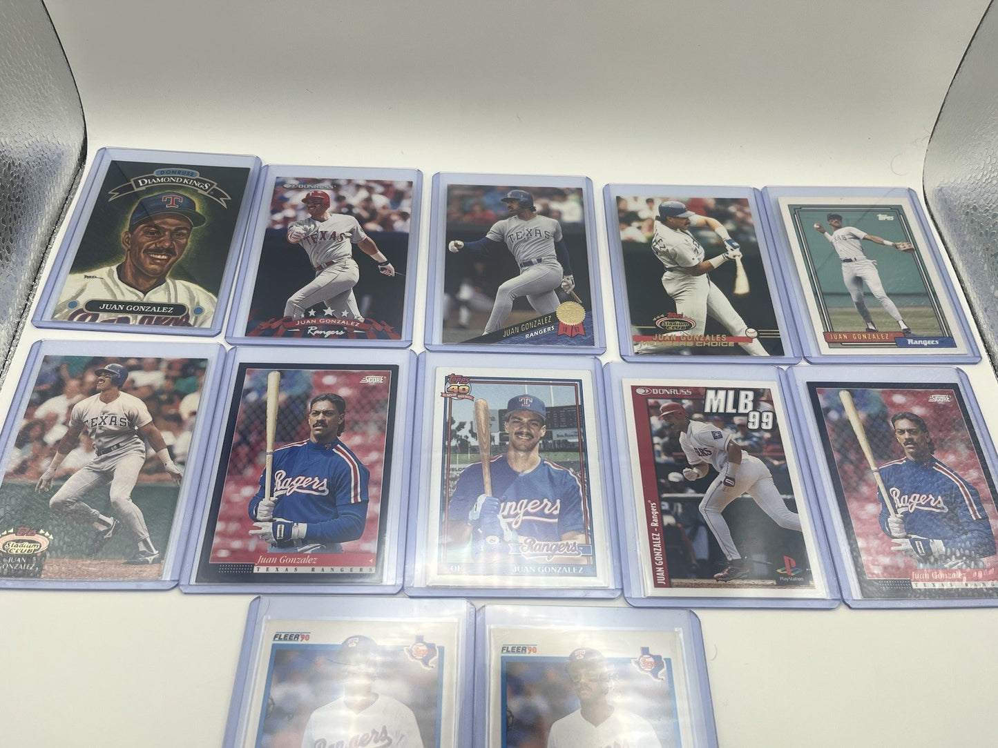 Jaun Gonzalez Baseball Card Lot (34)