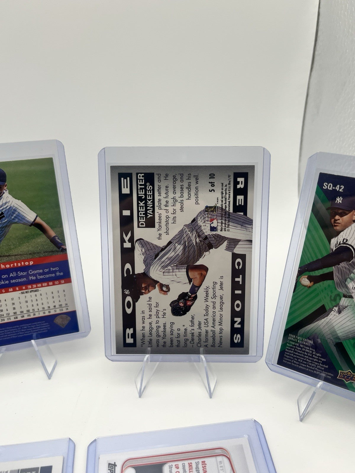 Derek Jeter Baseball Card Lot (14)
