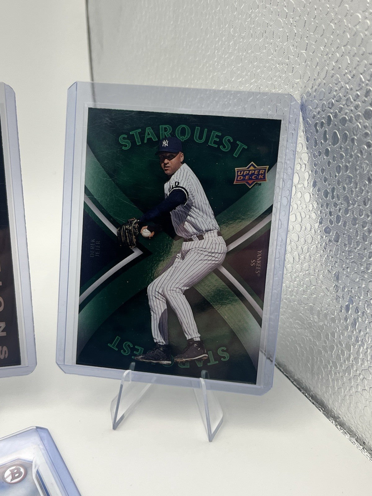 Derek Jeter Baseball Card Lot (14)