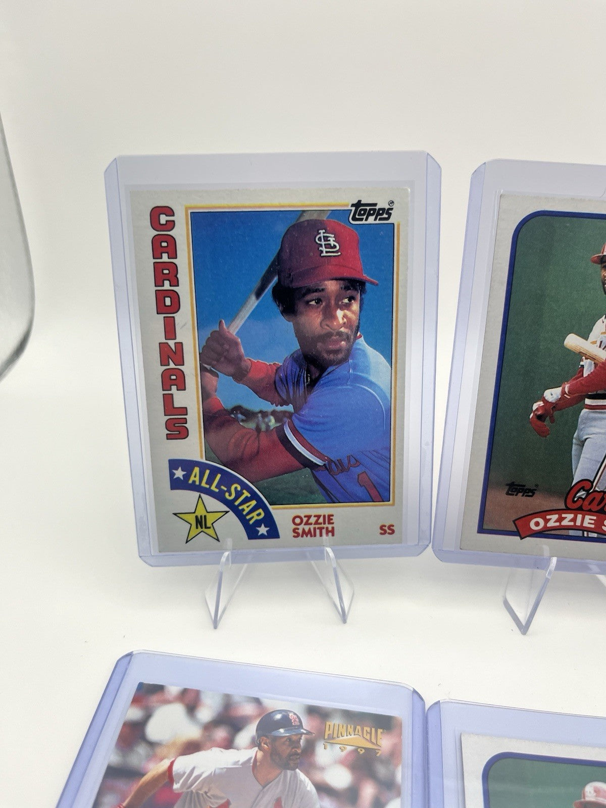 Ozzie Smith Baseball Card Lot (15)