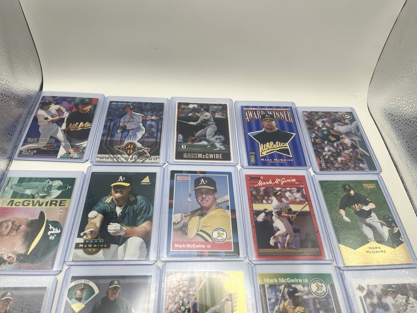 Mark McGwire Baseball Card Lot (37)