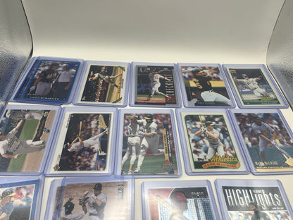 Mark McGwire Baseball Card Lot (37)