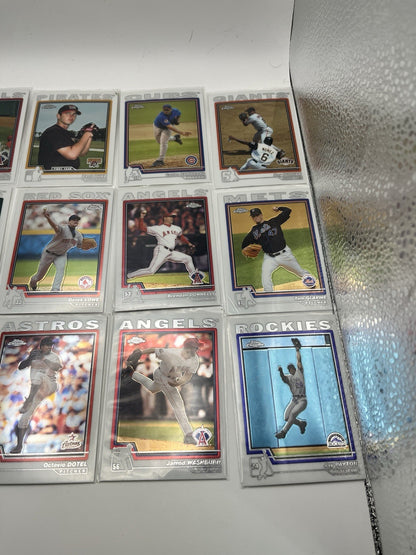 2004 TOPPS Chrome Baseball Card Lot (37)