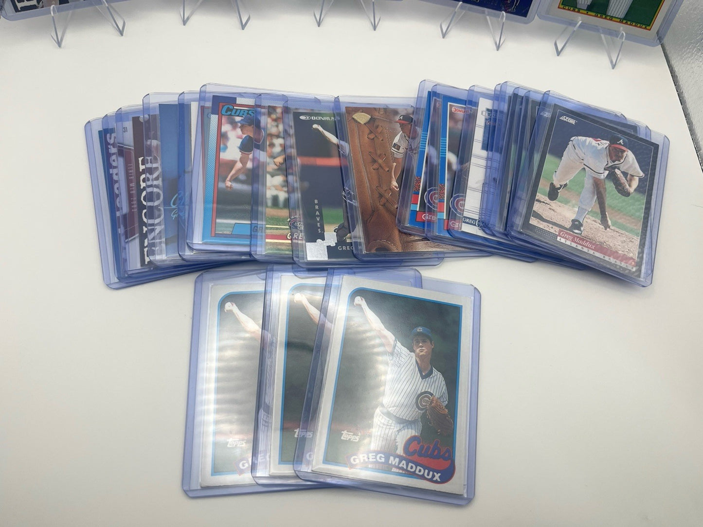 Greg Maddux Baseball Card Lot (25)