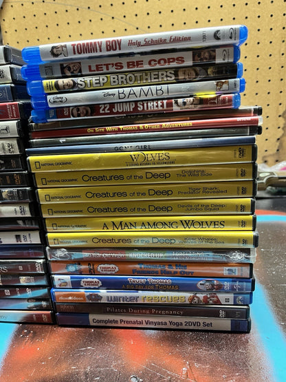 DVD Movies And Blue ray DVD Lot (58)