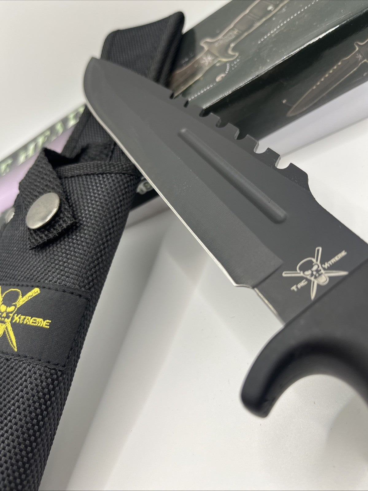 Spear Head 18-462B 11.5” Fixed Blade Black Blade W/Blood Groove And Saw