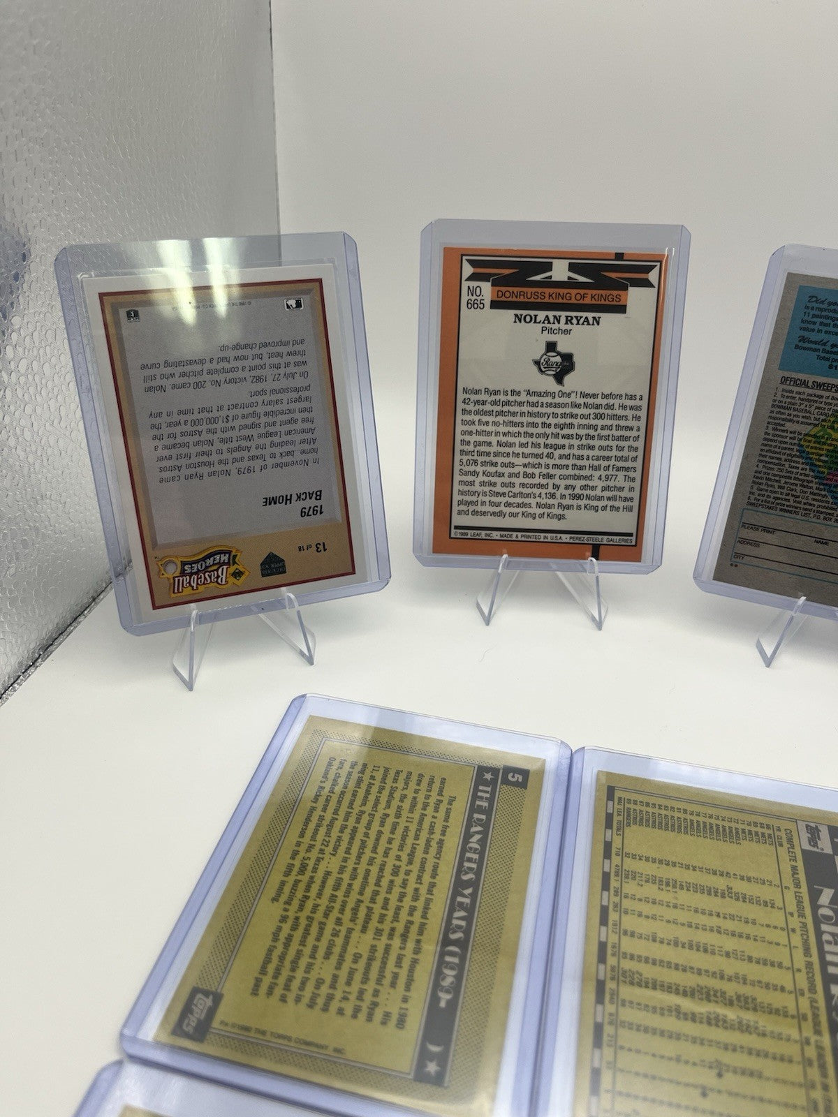 Nolan Ryan Baseball Card Lot (24)