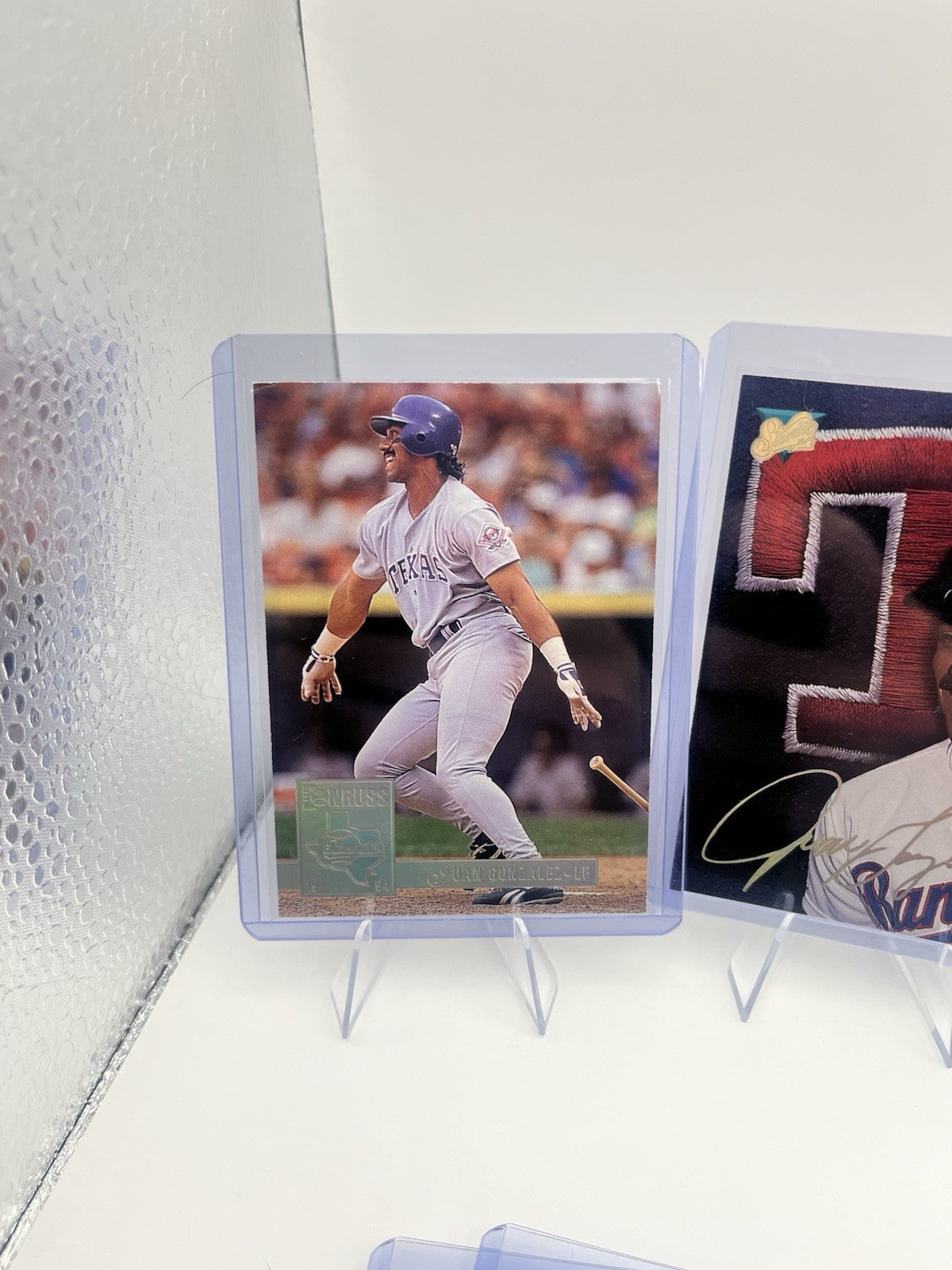 Jaun Gonzalez Baseball Card Lot (34)