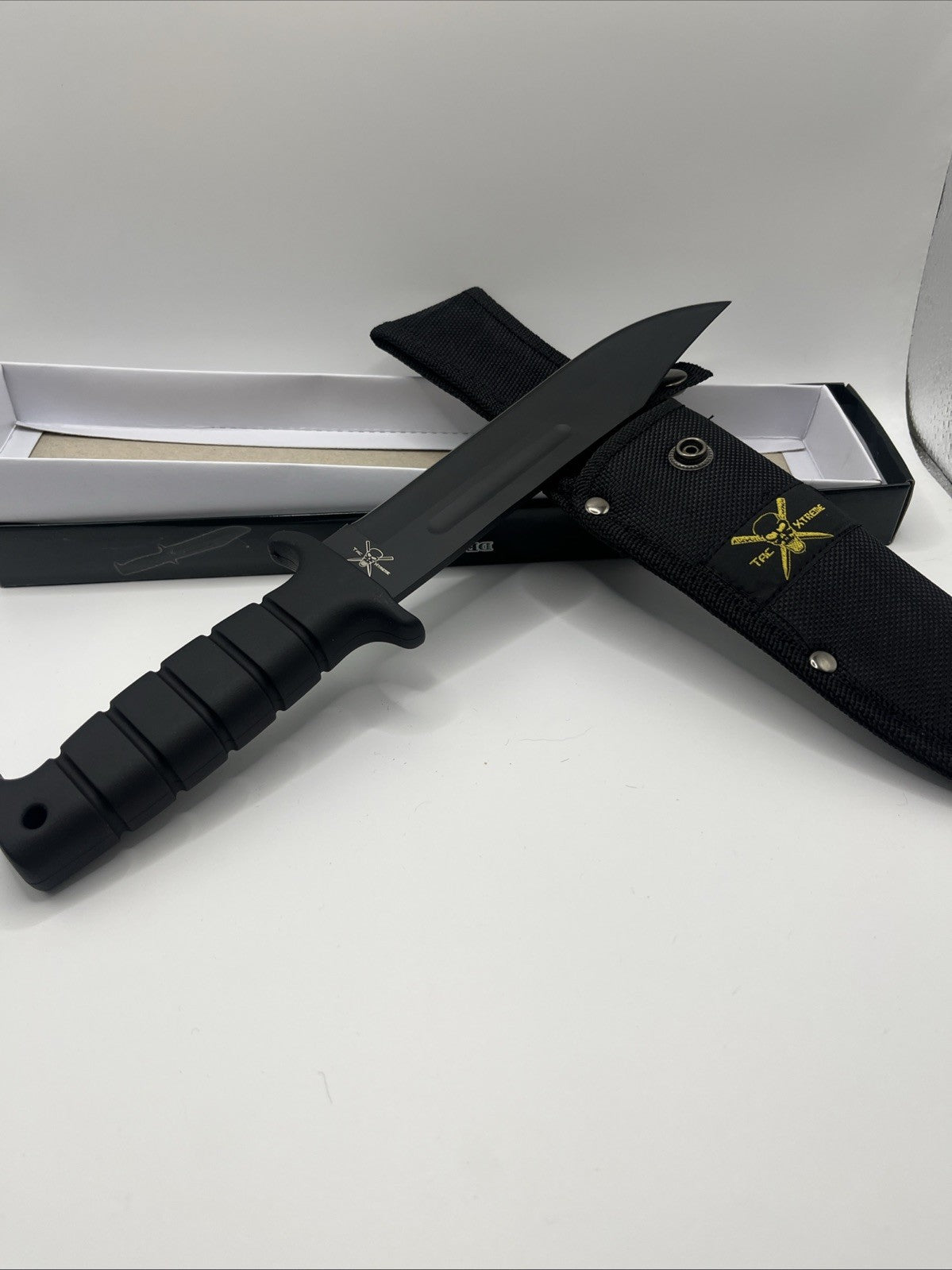 Dessert Bull 11.5” Fixed Blade W/Blood Groove Black Plastic Handle