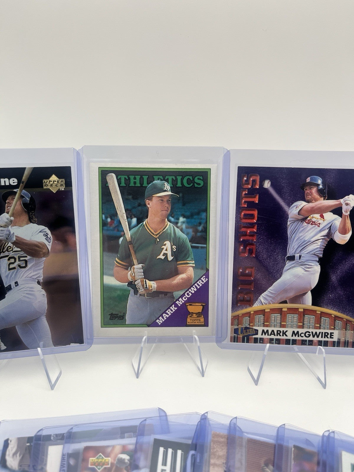 Mark McGwire Baseball Card Lot (37)