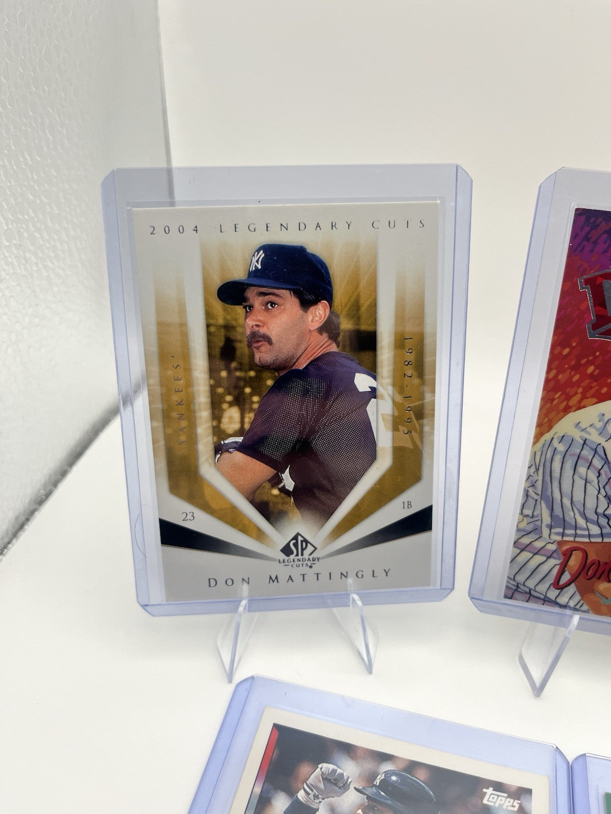 Don Mattingly Baseball Card Lot (10)