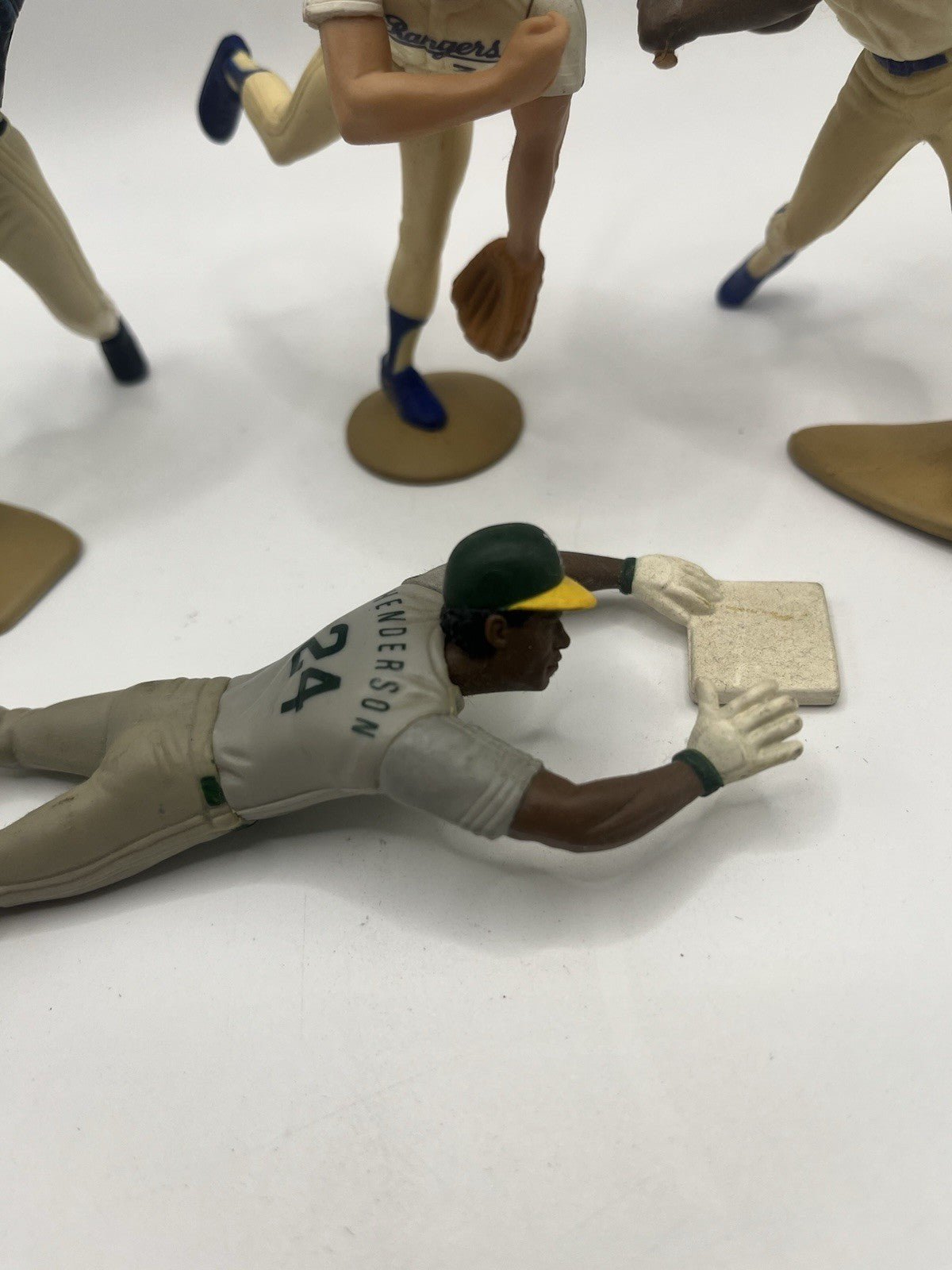 vintage mlb figurines Lot (4)-Rickey Henderson-Nolan Ryan-Bo Jackson-