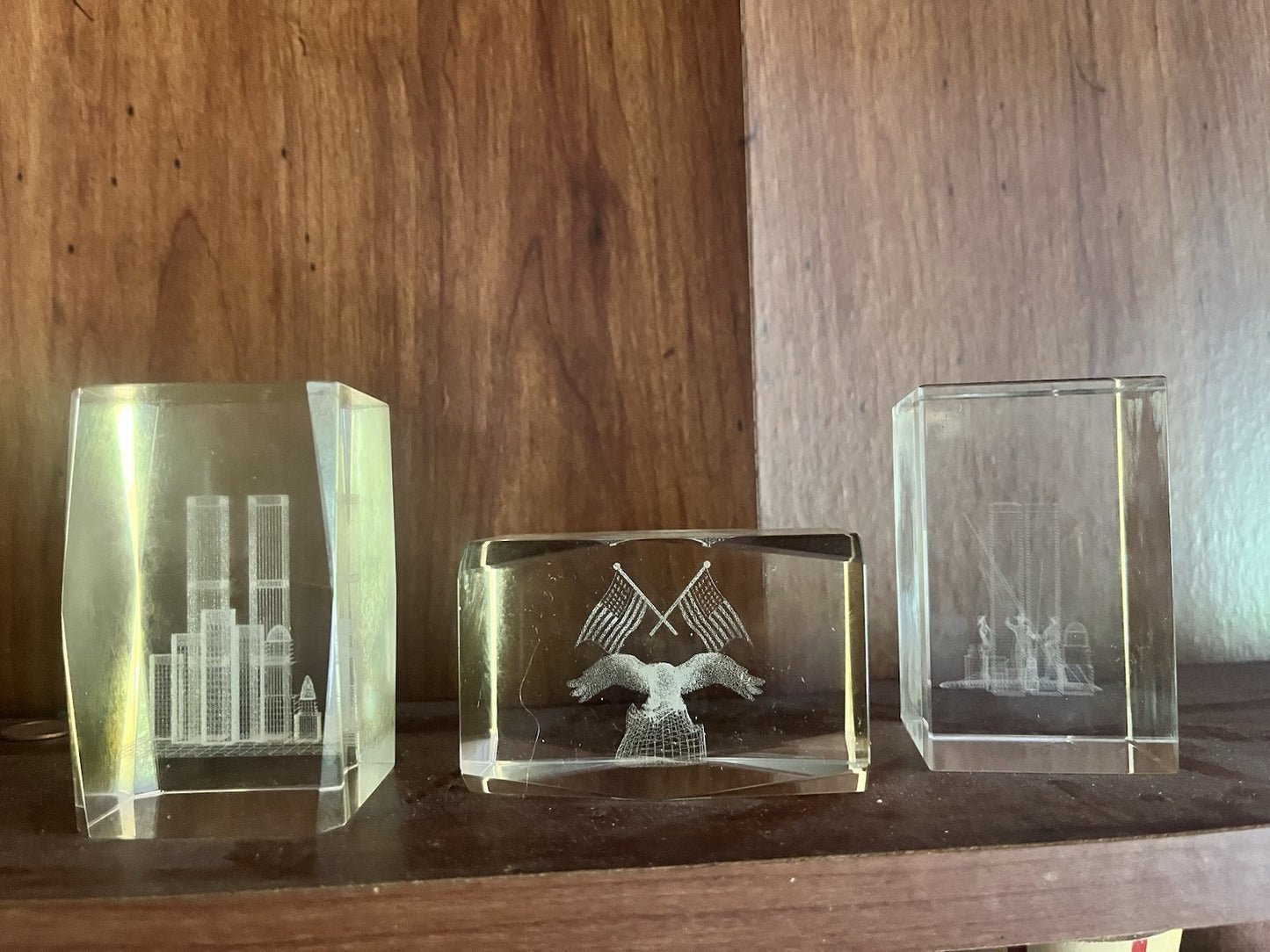 American / USA Glass Paperweights, 3ct